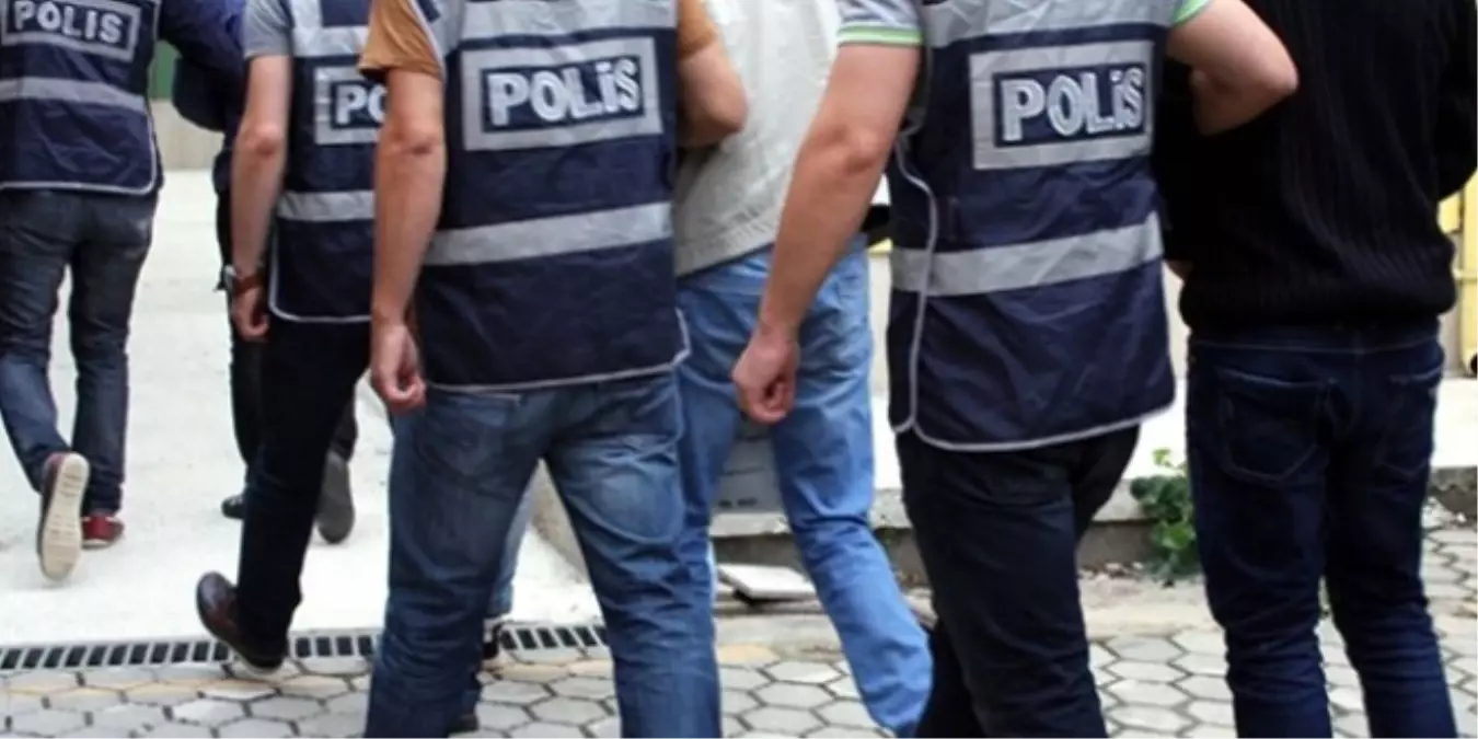 Bolu\'da Fetö Operasyonunda 5 Öğretmen Tutuklandı