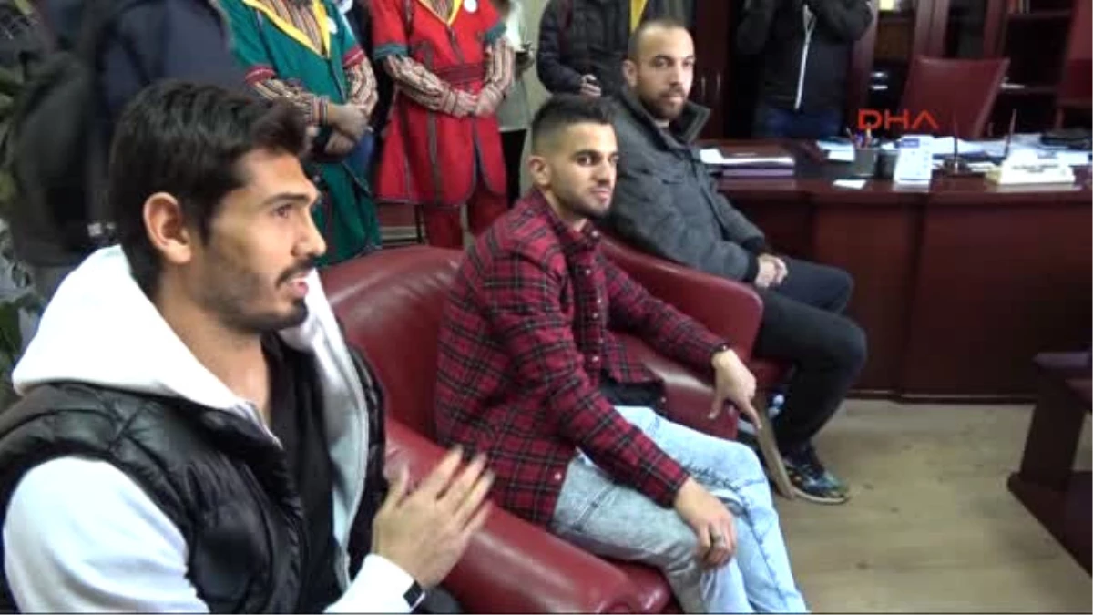 Bursasporlu Futbolcular Hasta Çocuklarla Bir Araya Geldi