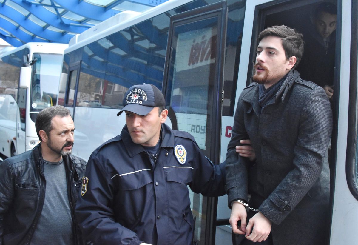 Dha Yurt: Konya\'da Fetö Operasyonunda 15 Pilot Tutuklandı