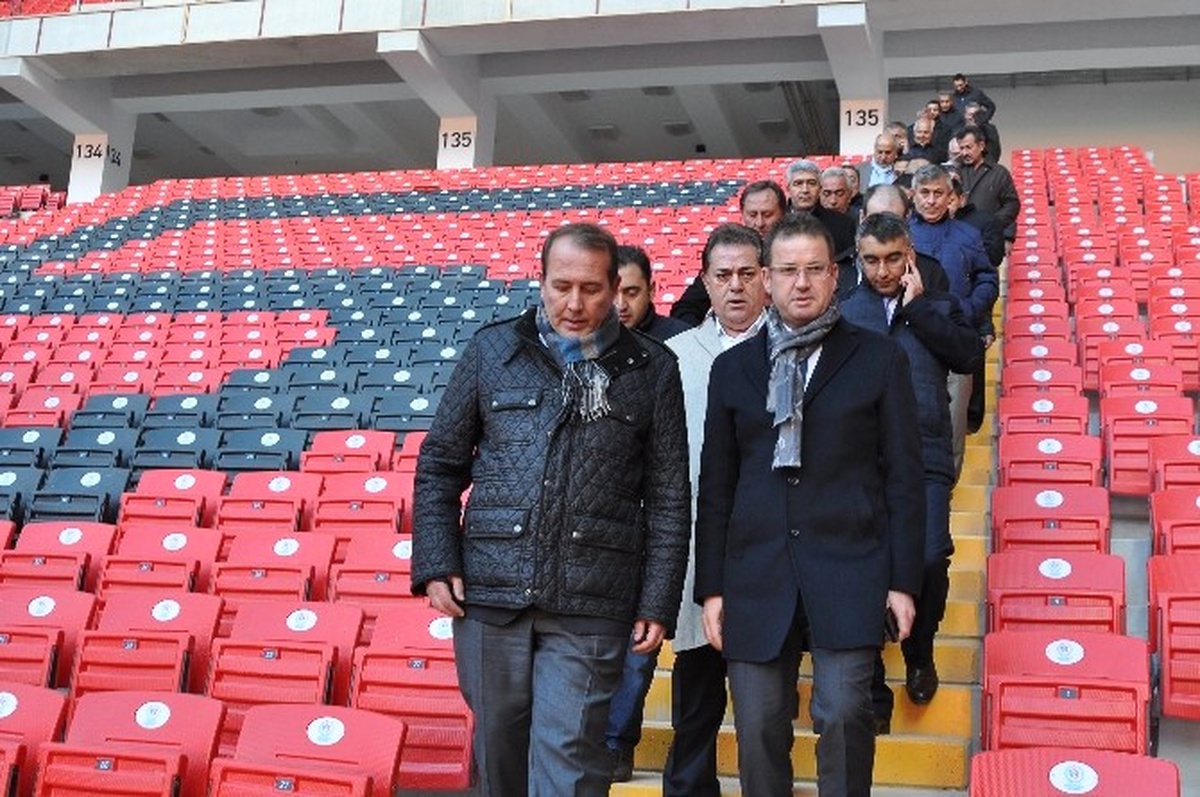 Es-Es\'in Yeni Stadı Kapılarını Pazar Günü Açıyor