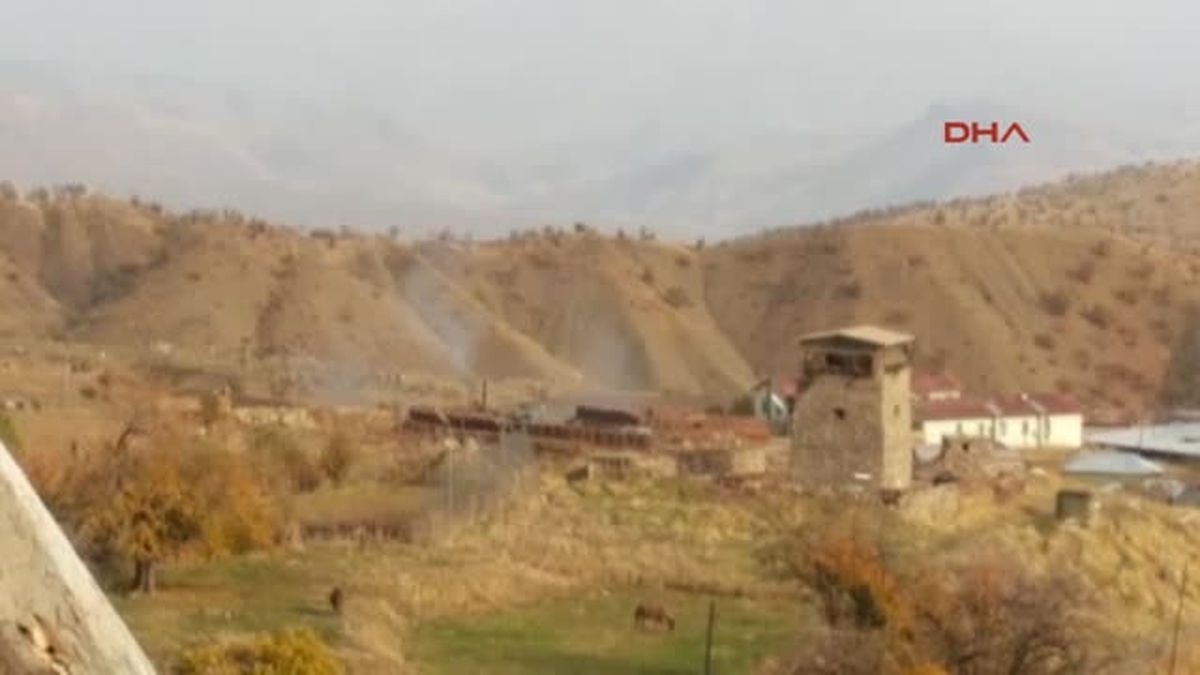 Hakkari PKK\'dan Derecik\'te Üs Bölgesine Havanlı Saldırı