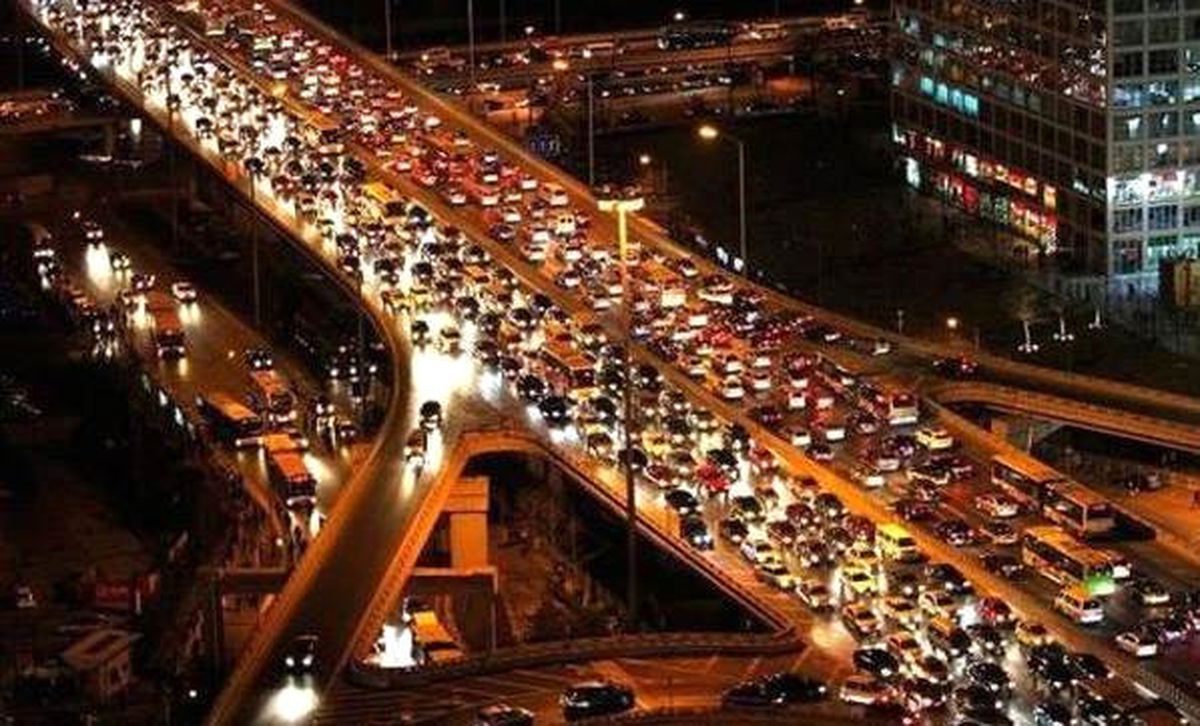 İstanbul\'da Trafik Yoğunluğu...