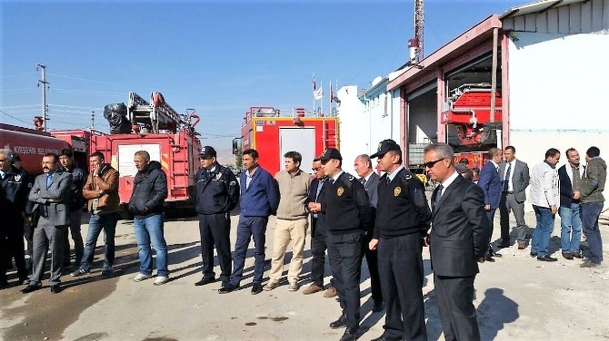 İtfaiye Müdürlüğü\'nde Hizmet İçi Eğitimler Devam Ediyor