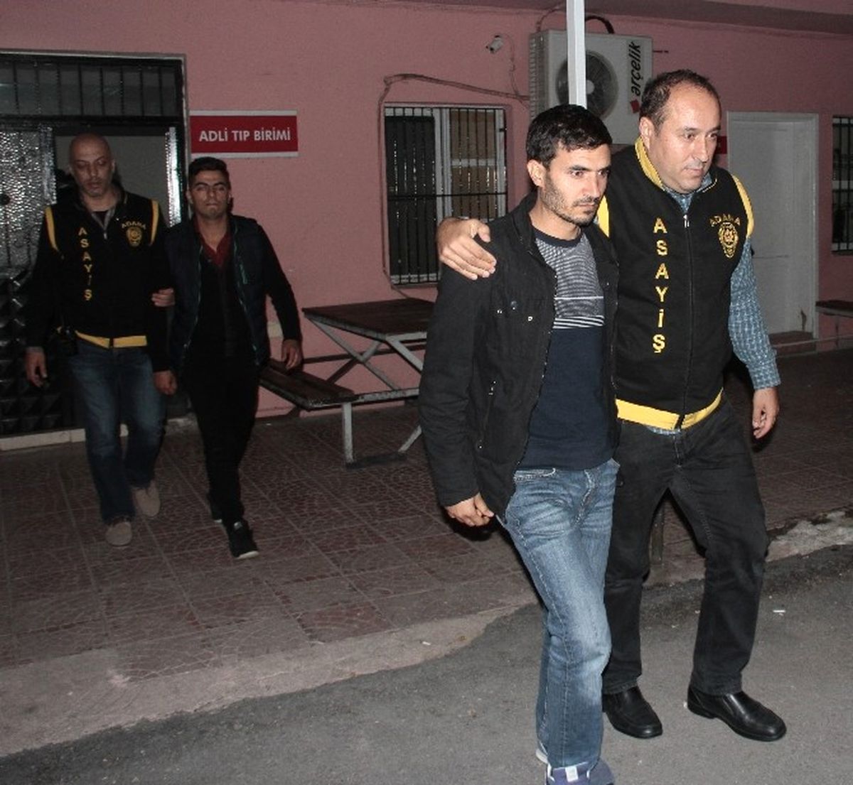 Kaçırdıkları Şahsı Dağda Darp ve Gasp Eden 3 Kişi Adliyeye Sevk Edildi