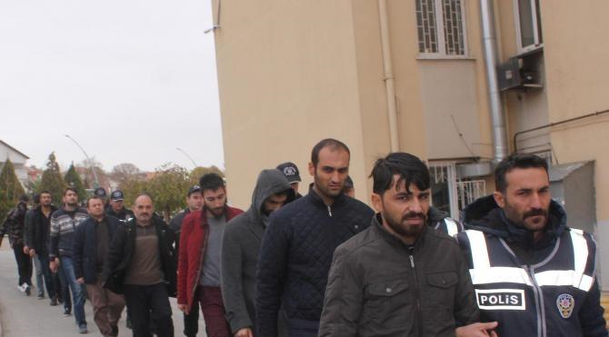 Karaman\'da Fetö Operasyonunda 12 Şüpheli Serbest