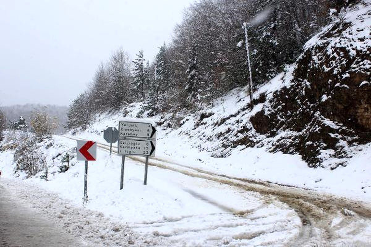Kastamonu\'da Kar Ulaşımı Aksattı