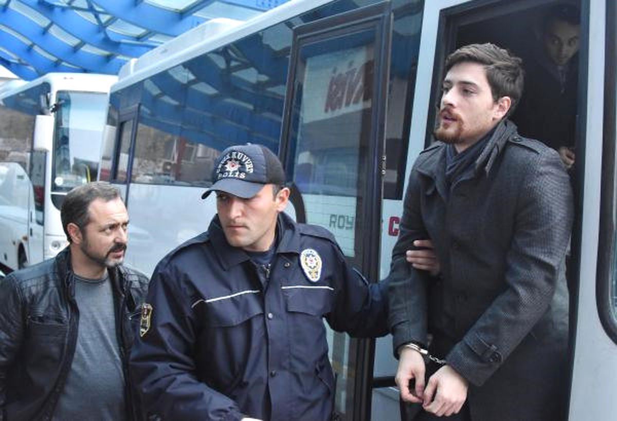 Konya\'da FETÖ Operasyonunda 15 Pilot Tutuklandı
