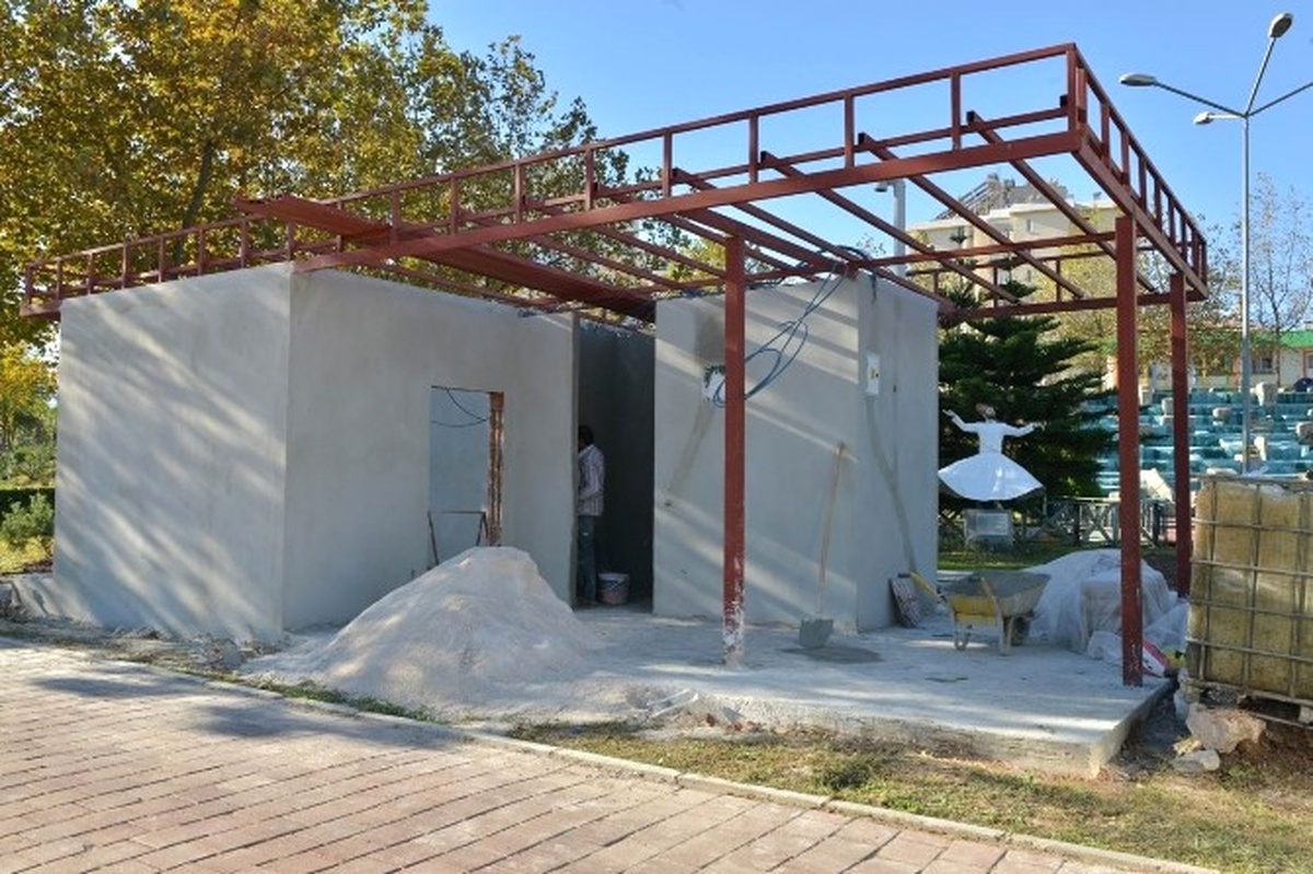 Konyaaltına 1 Ay da 4 Muhtarevi, 1 Atm Parkı
