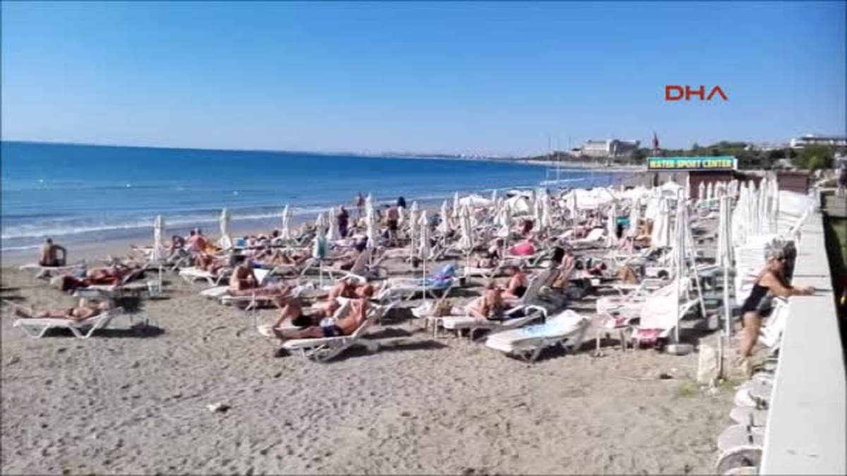 Manavgat\'ta Turistlerin Deniz Keyfi