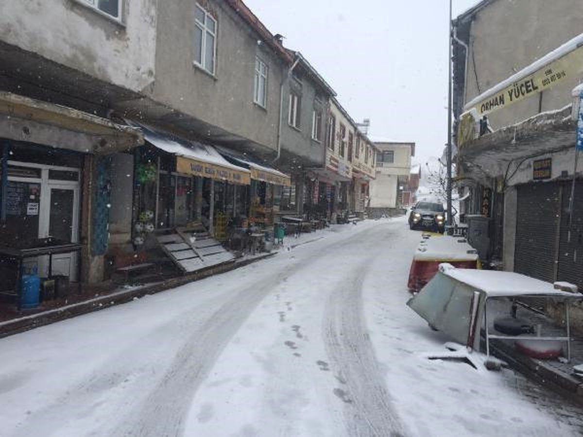 Ordu\'da Yükseklerde Kar Kalınlığı 10 Santimi Buldu