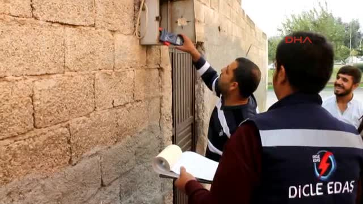 Şanlıurfa\'da Kaçak Elektrik Kullananlara Operasyon