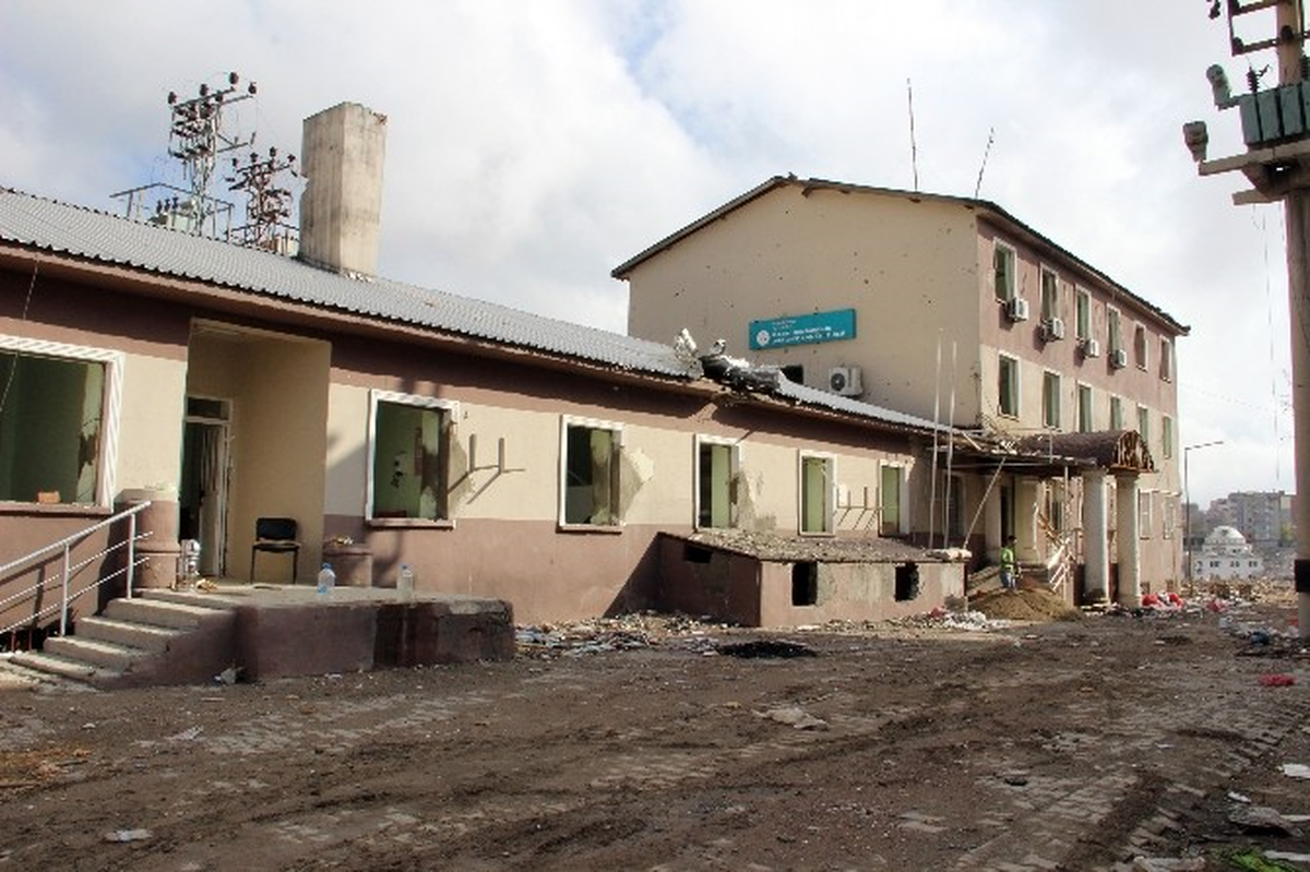Şırnak\'ın Tek Ağız ve Diş Sağlığı Merkezi\'nde Tadilat Başladı