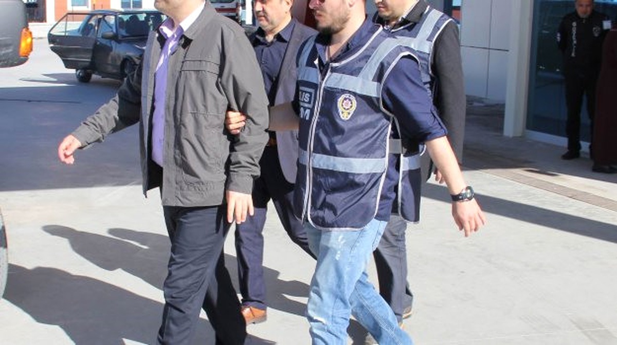 Sivas\'ta Fetö/pdy Operasyonu
