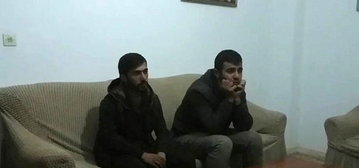 Teslim Olan PKK\'lılara Mehmetçik Şefkati