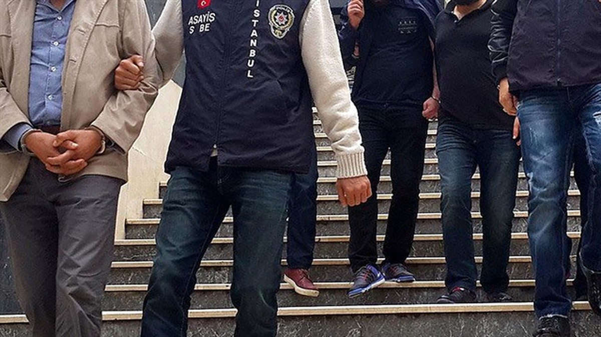 Trabzon Merkezli 5 İlde Fetö Operasyonu: 18 Gözaltı