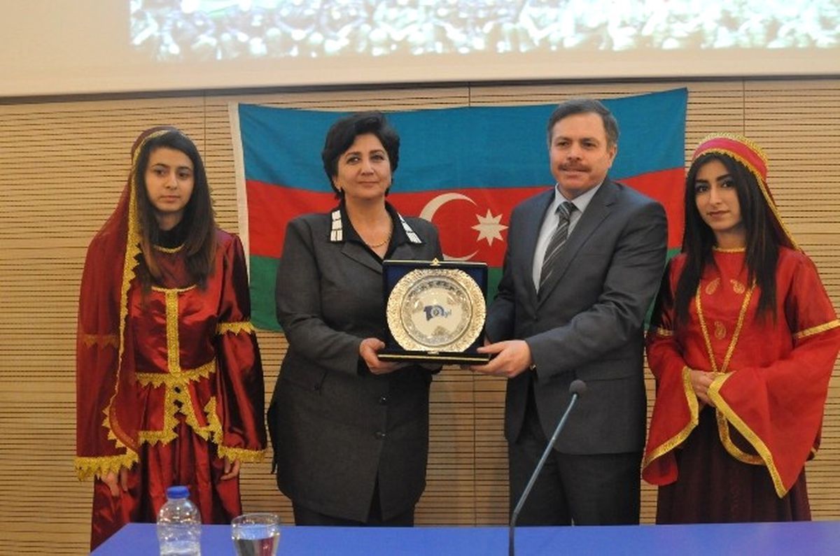 Uşak\'ta Azerbaycan Günleri