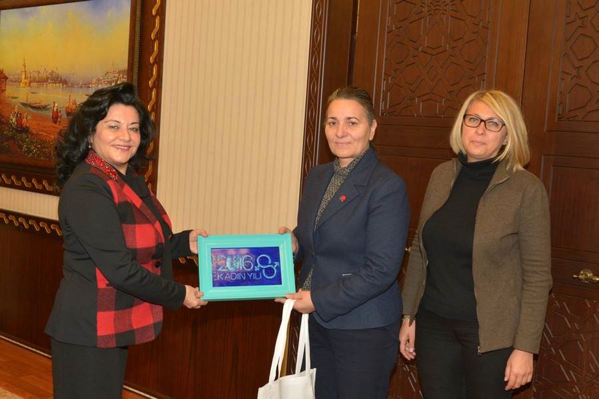 Vali Civelek\'e Ziyaret