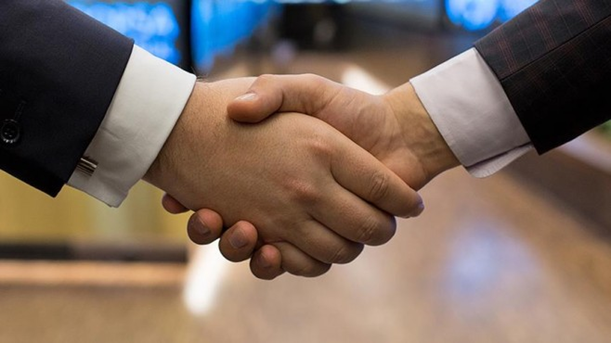 Yabancılar 984 Milyon Dolarlık Tahvil ve Hisse Senedi Sattı