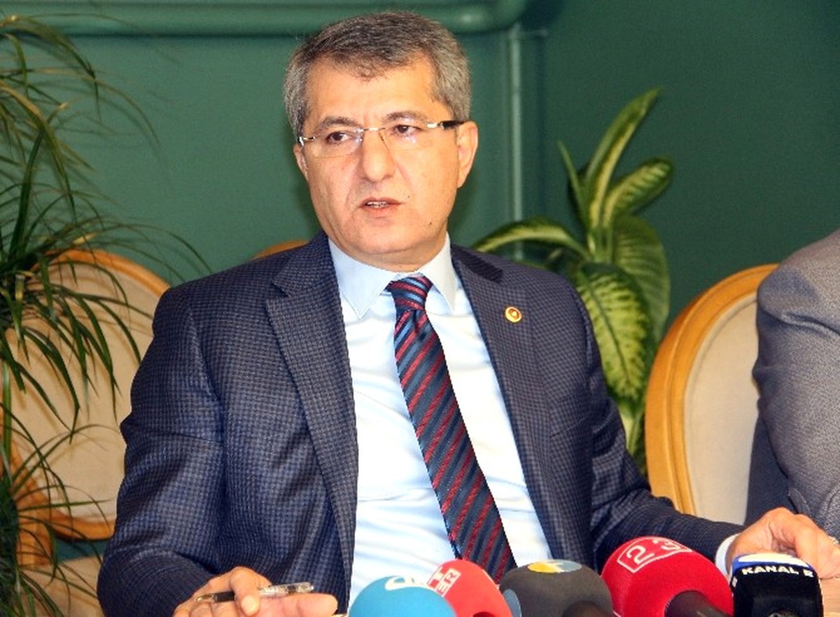 AK Parti\'li Serdar: "Ab Vazgeçilmezimiz Değil"