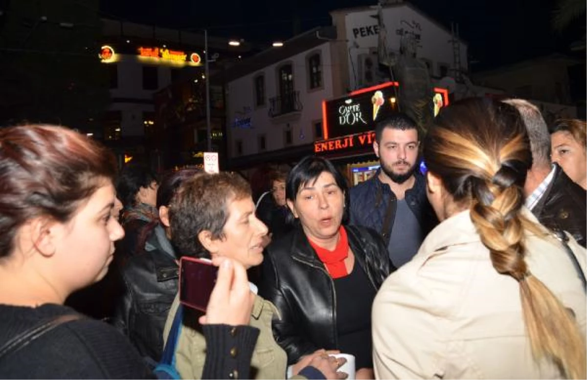 Antalya\'da Kadınların Eylemi Ohal\'e Takıldı
