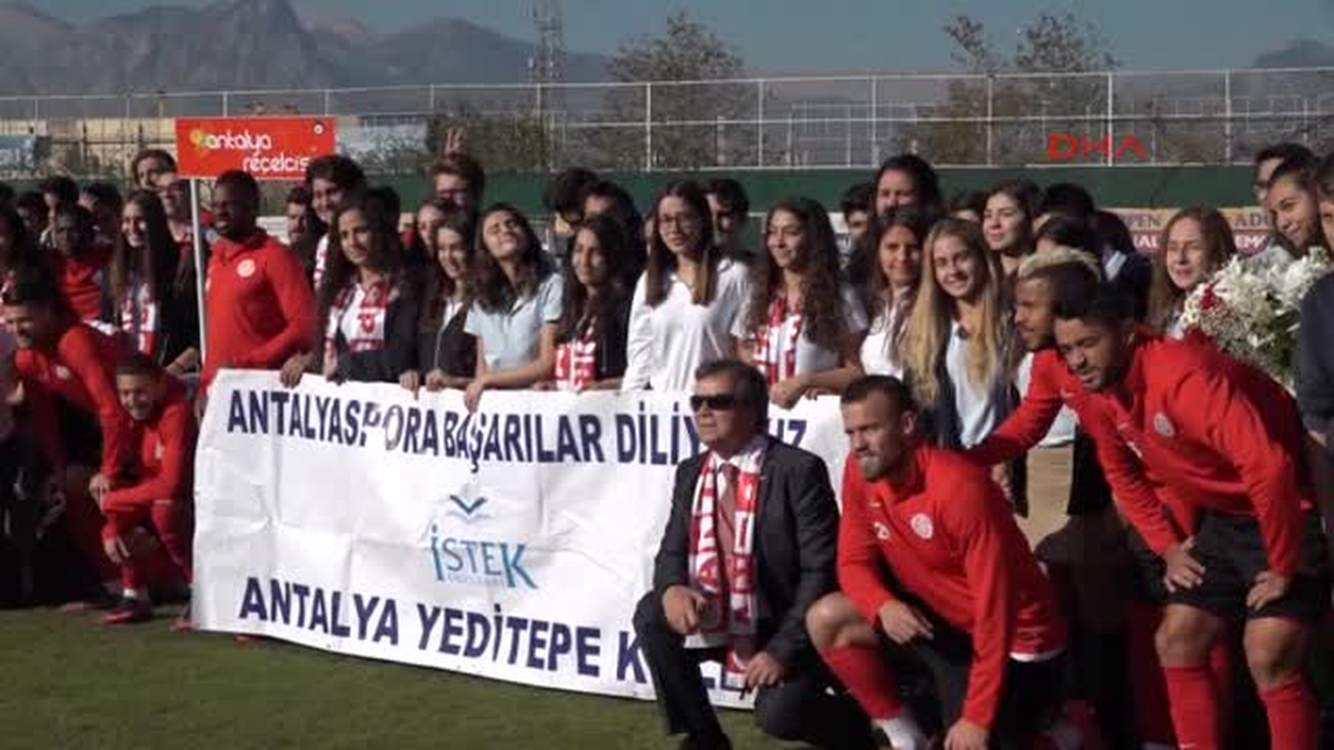 Antalyaspor\'da 4 Eksik