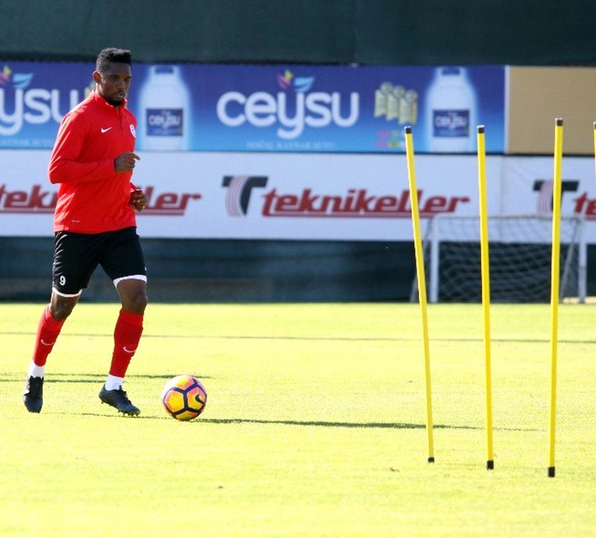 Antalyaspor\'da Eto\'o Devreyi Kapattı