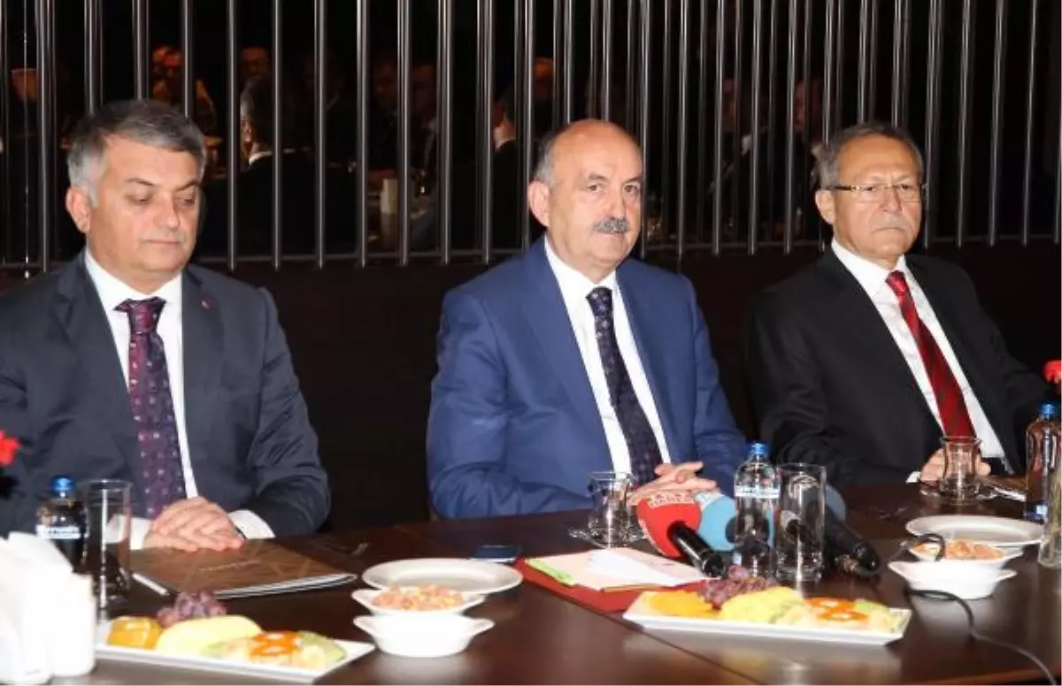 Bakan Müezzinoğlu Şirvan\'dan Sevindirici Haber Bekliyor (2) - Yeniden