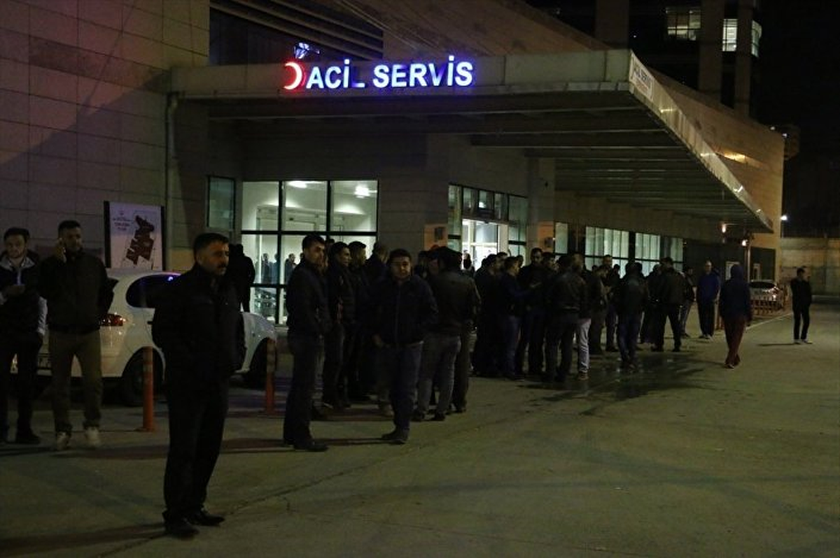 Dha Yurt - Siirt\'te Bakır Madeninde Göçük: 3 Ölü, 13 Kayıp (4)