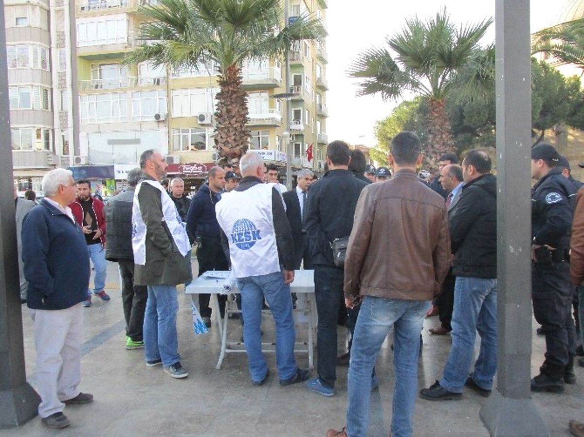 Direnince Gözaltına Alınan Sendikacılar Serbest Bırakıldı