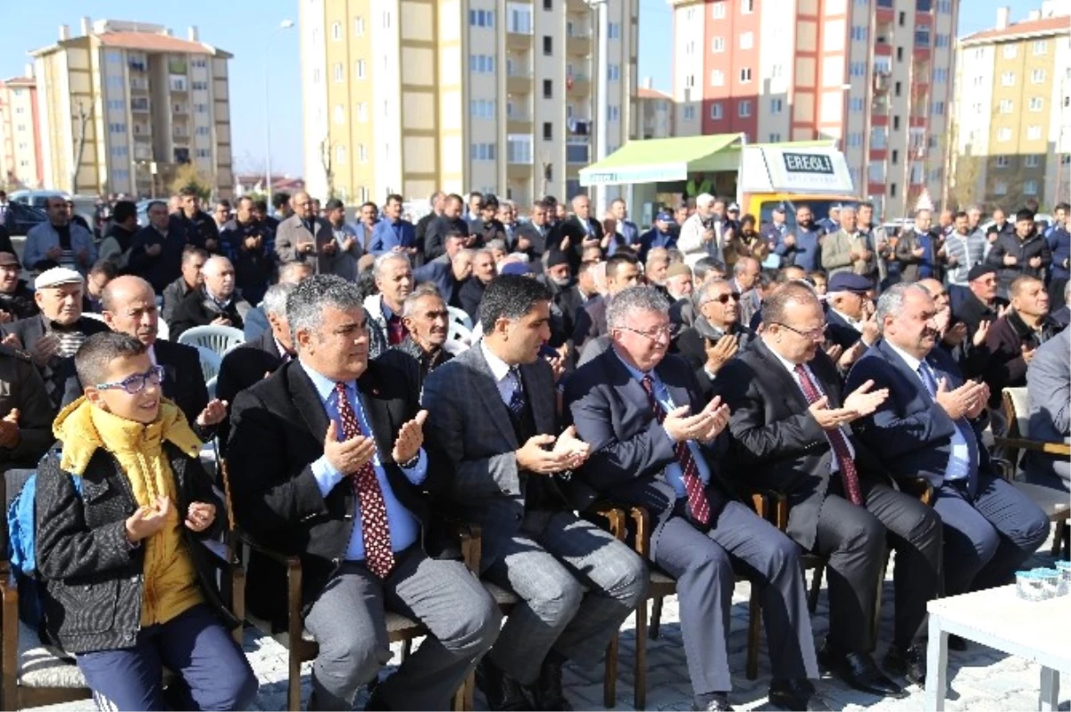 Ereğli\'de TOKİ Şehit Ömer Halisdemir Camisi Hizmete Açıldı