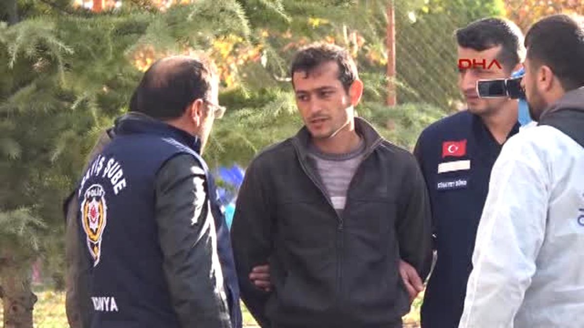 Eşiyle Para Karşılığı Ilişkiye Girmek Istediği Iddiasıyla Öldürüp, Cesedi Yakmışlar