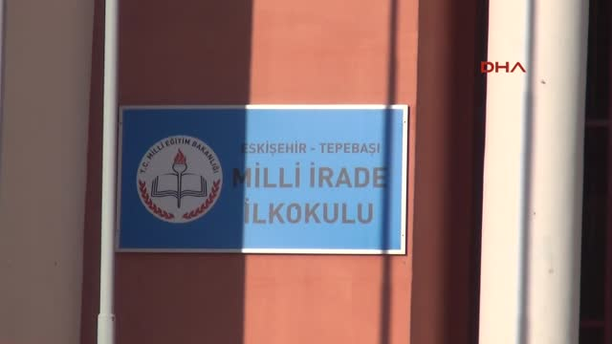 Eskişehir Fetö\'nün Eski Okulunda Gizli Kameralar Bulundu