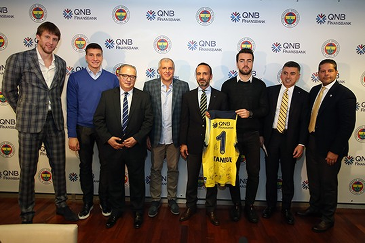 Fenerbahçe Erkek Basketbol Takımı\'nın Yeni Sponsoru Qnb Finansbank Oldu (2)