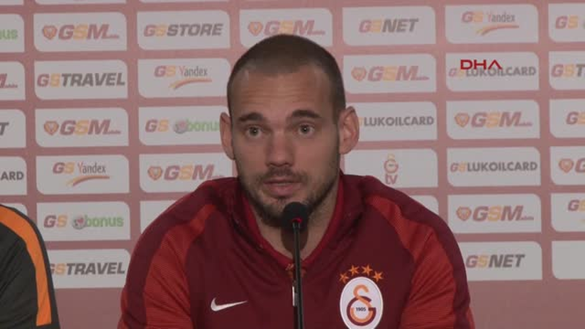 Galatasaraylı Sneijder Kendimize Güvenimiz Sonsuz