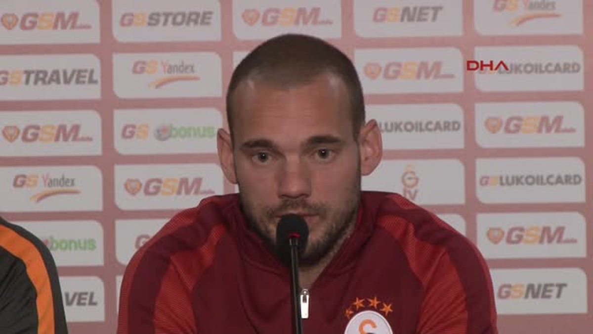 Galatasaraylı Sneijder Kendimize Güvenimiz Sonsuz