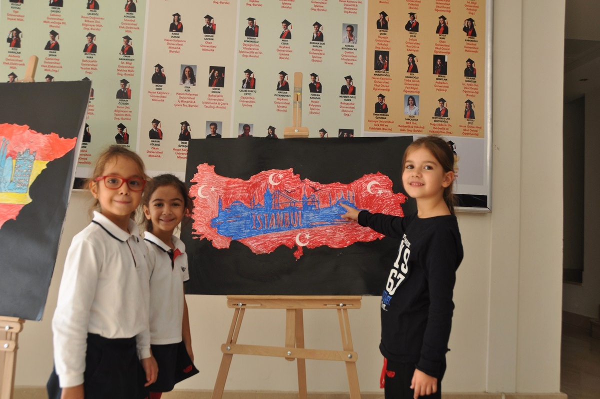 GKV\'lilerden İngilizce Dünya Şehirleri Projesi