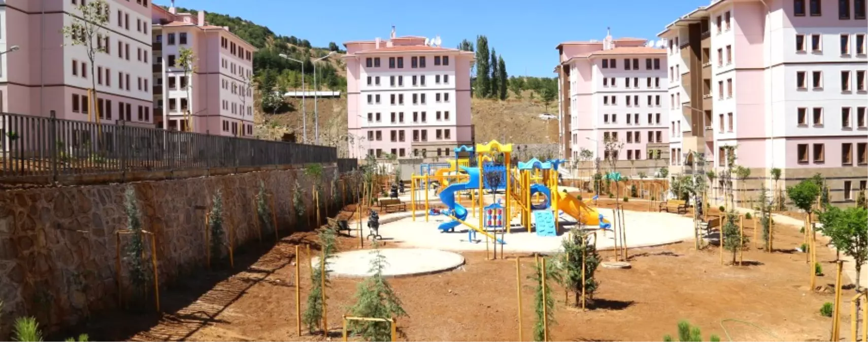 Hadim'de TOKİ Konutları Sahiplerini Buldu