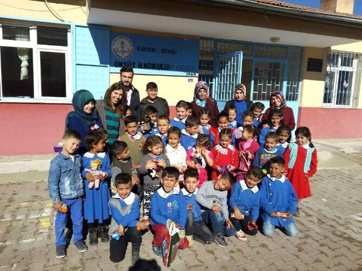 Her Zaman Yanınızdayız Projesi\' Ekibi Öksüt Mahallesinde