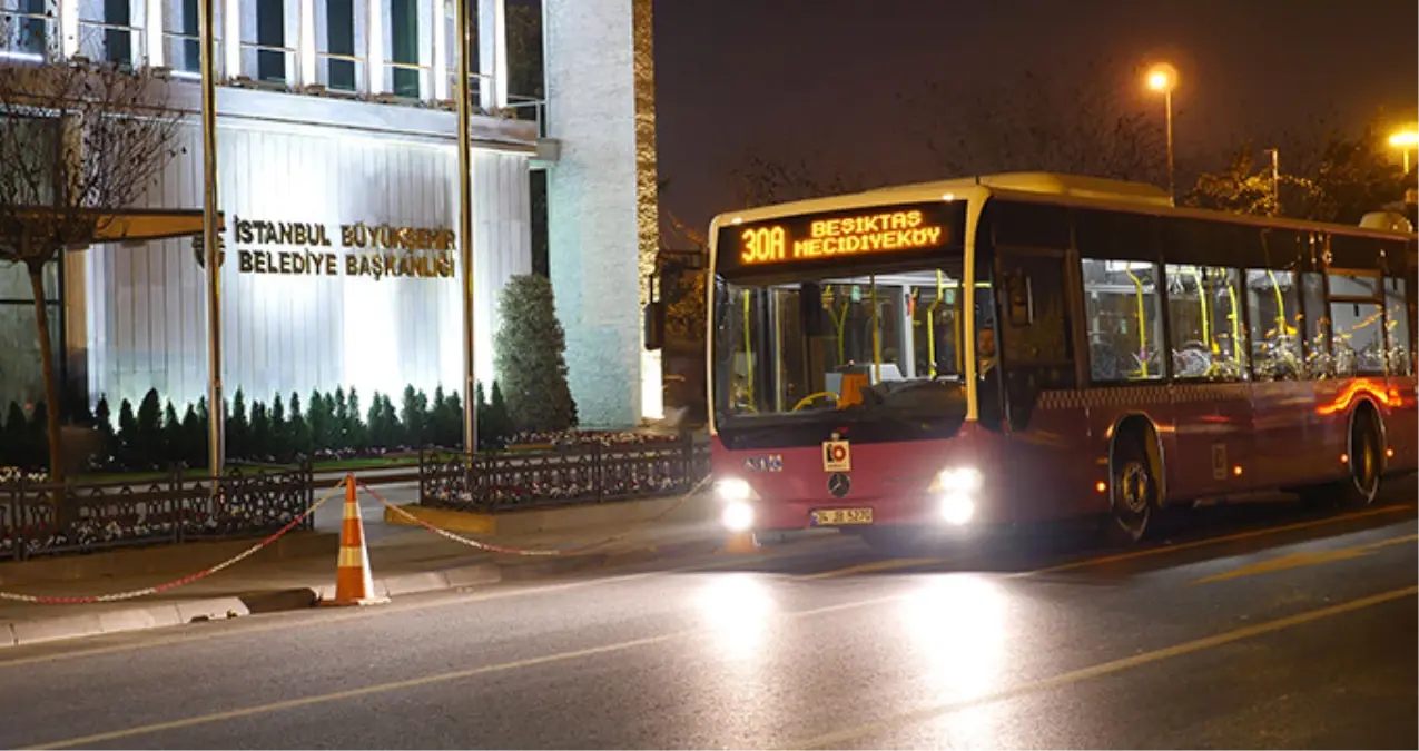 İETT\'nin Kadınlara Özel Gece Uygulaması Başladı