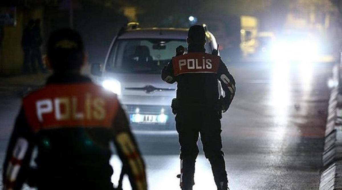 Yıldız Teknik Üniversitesi'nde 'Bylock' Operasyonu: 70 Akademisyen Gözaltında