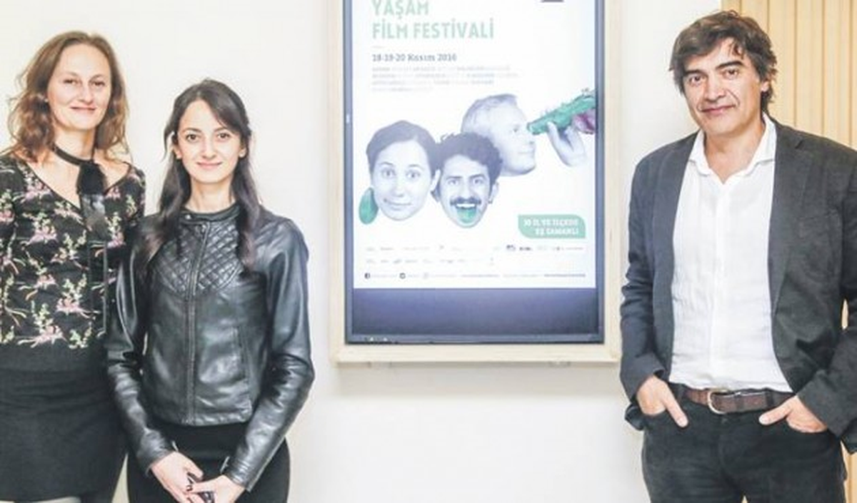 Mevcut Durum Sürdürülemez Kendi Gücünüzü Hatırlayın" Diyen Bir Festival