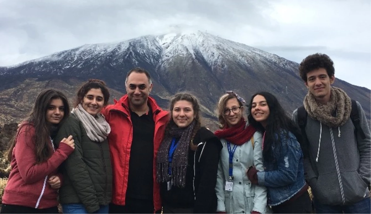 Mustafa Gürbüz Necat Bayel Anadolu Lisesi Öğrencileri Ispanya\'da