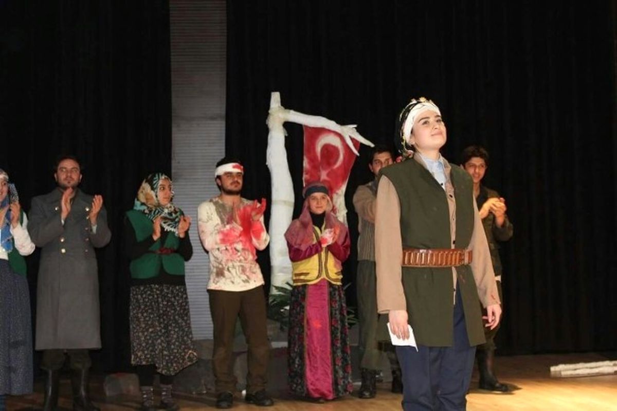 Nene Hatun\'a Sanatla Vefa