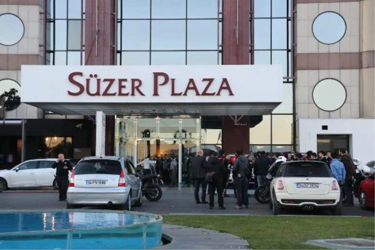 Süzer Plaza\'da Alacak Verecek Kavgası