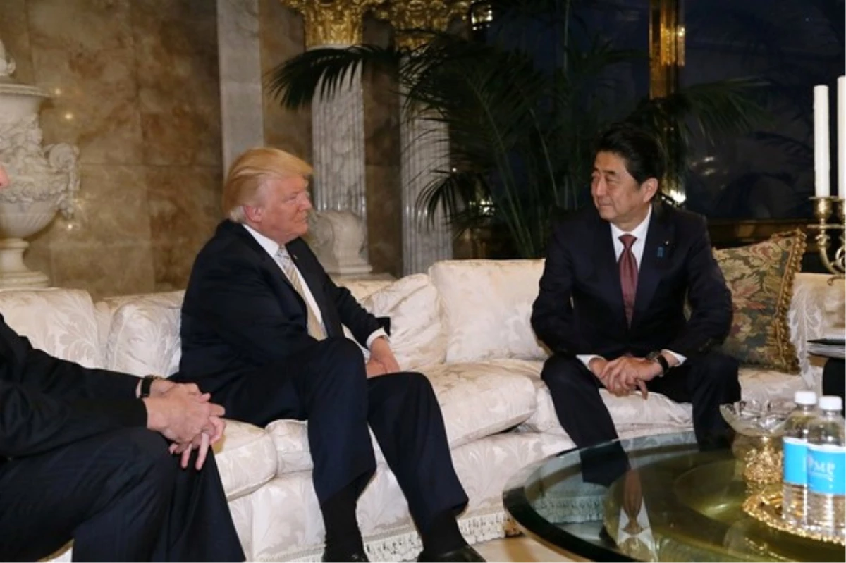 Trump\'ın İlk Görüştüğü Lider Japonya Başbakanı Abe Oldu