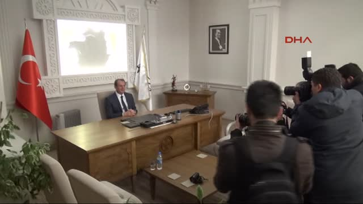 Van Vali Taşyapan, Belediye Personeliyle Toplantı Yaptı