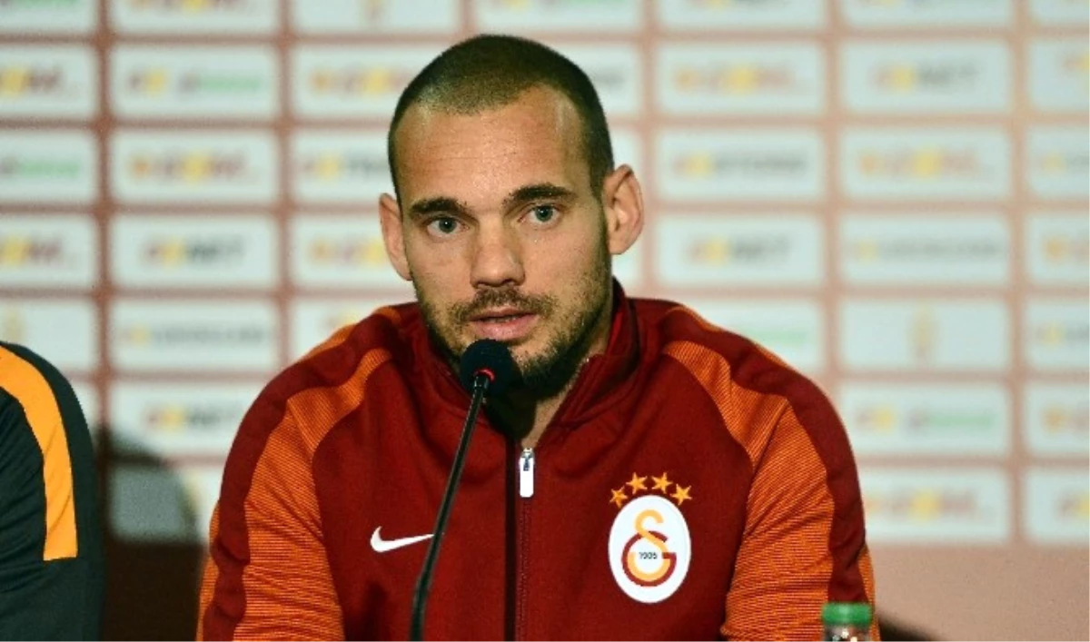Wesley Sneijder: Volkan Demirel\'i Çok İyi Tanıyorum