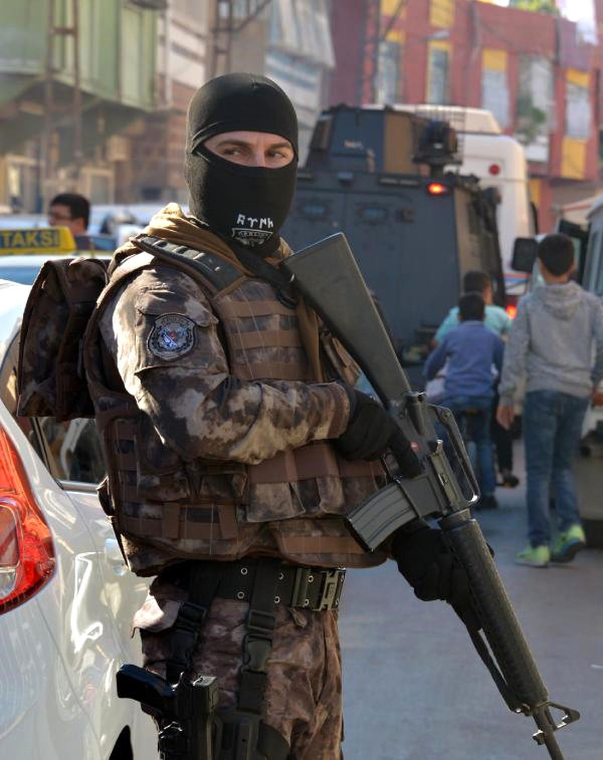 Adana\'da Polis Denetiminde 332 Kilo Esrar Ele Geçirildi (2)