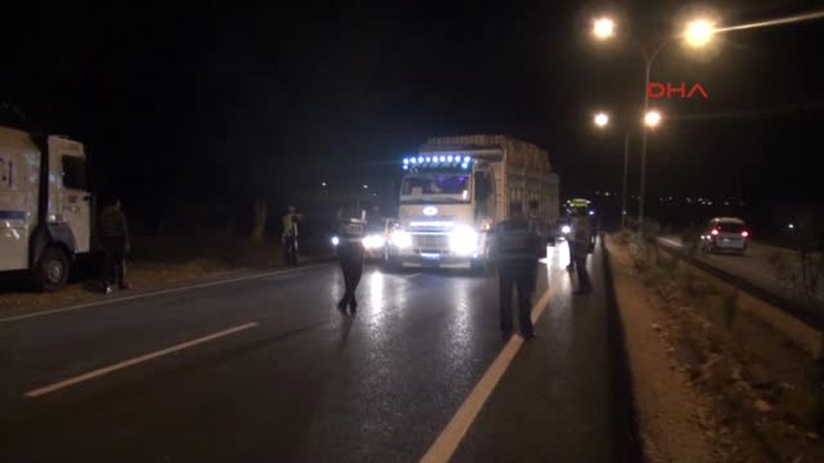 Adana\'da Polis Denetiminde 332 Kilo Esrar Ele Geçirildi