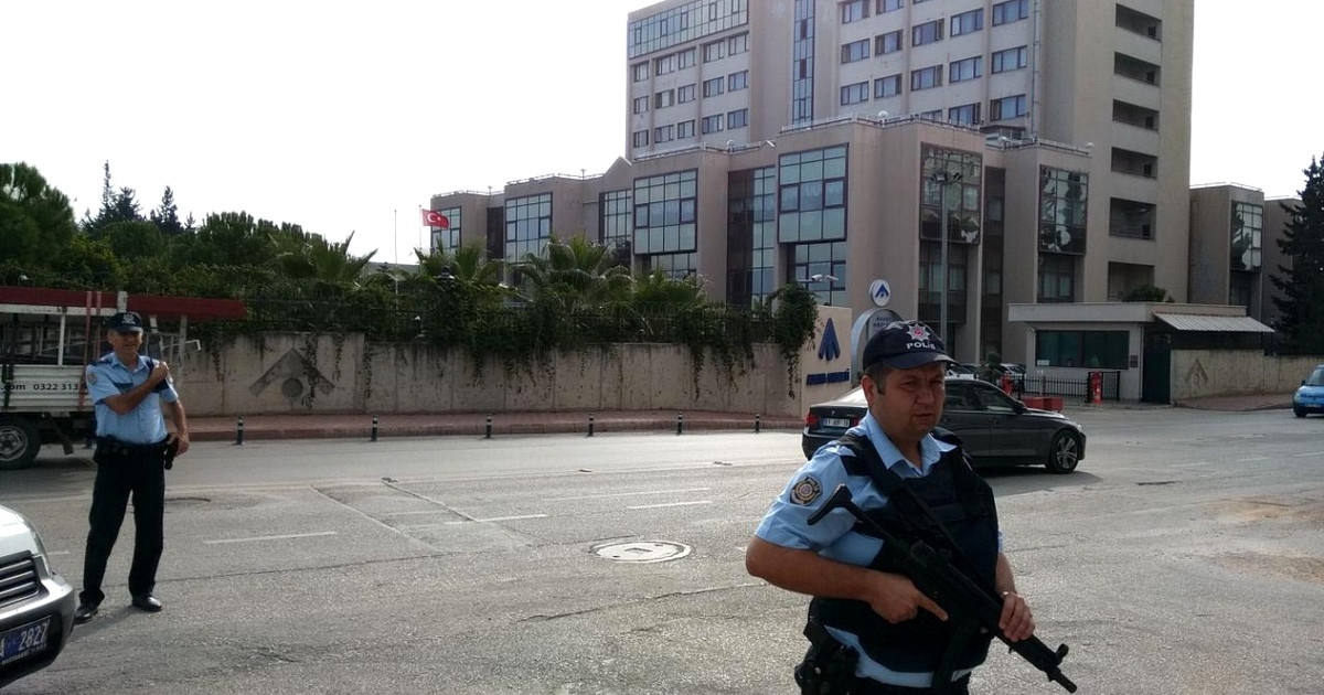 Adana\'da Polisi Alarma Geçiren İhbar Asılsız Çıktı